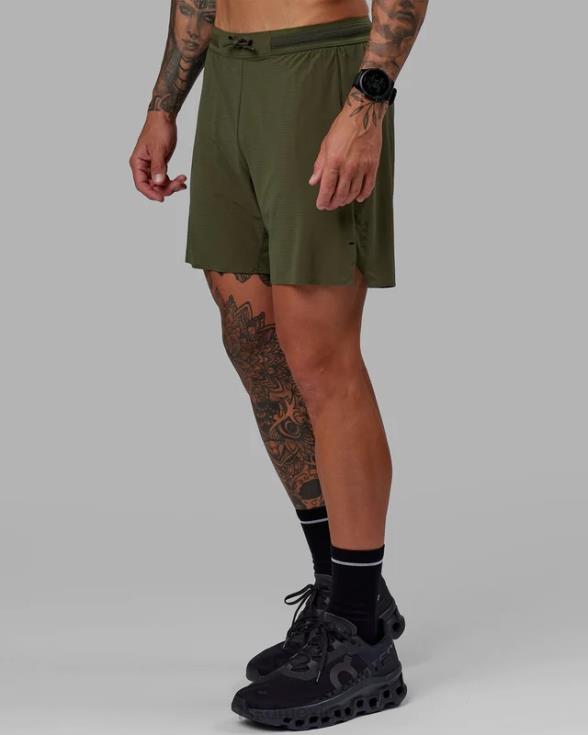 pantalón corto de alto rendimiento con forro ultraair de 6'' - forest night hombres LSKD VP42D1081 vestir