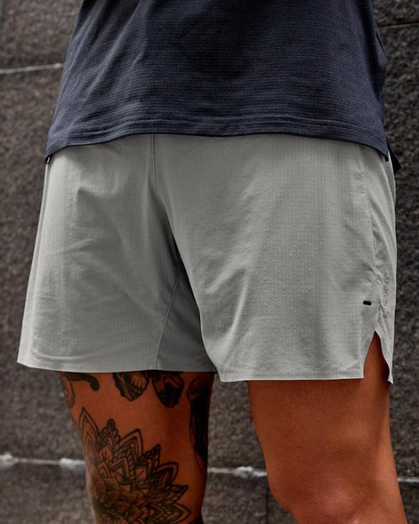 pantalón corto ultraair de rendimiento forrado de 6'' - aleación hombres LSKD VP42D1096 vestir